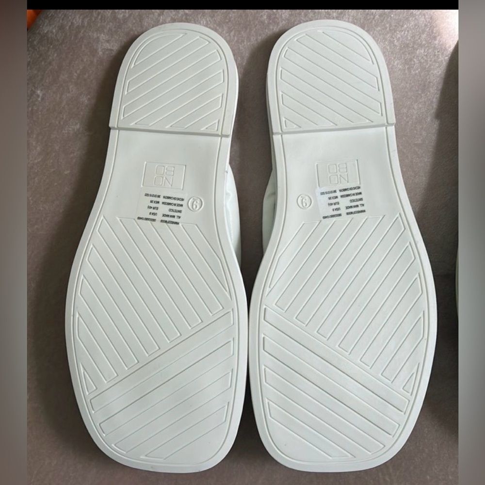NOBO White Square Toe Coastal Sandals Sz 9 LN! - Picture 2 of 3